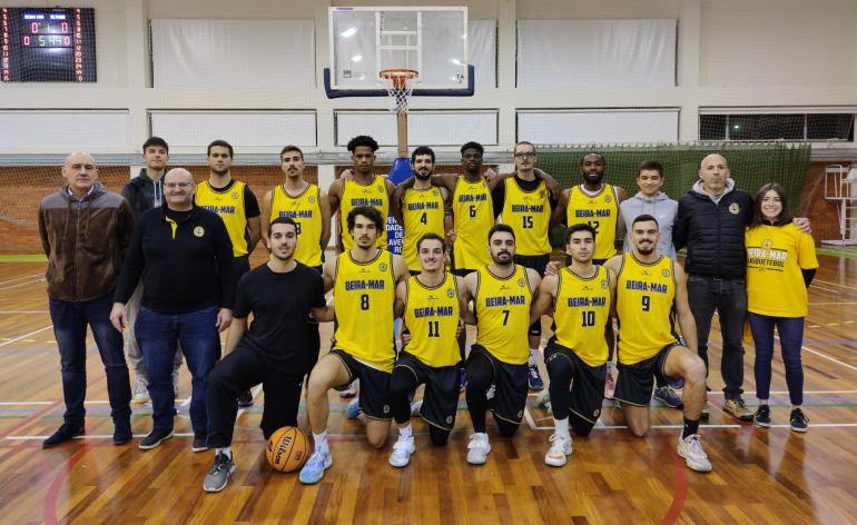 Auri-Negros derrotados em Viana após prolongamento