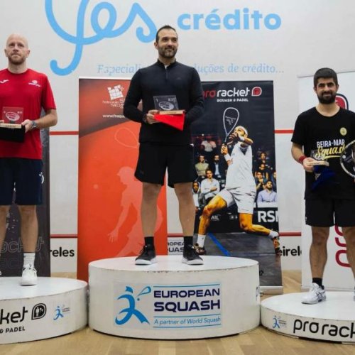Hugo Cabral foi 3º no Oporto Squash Masters