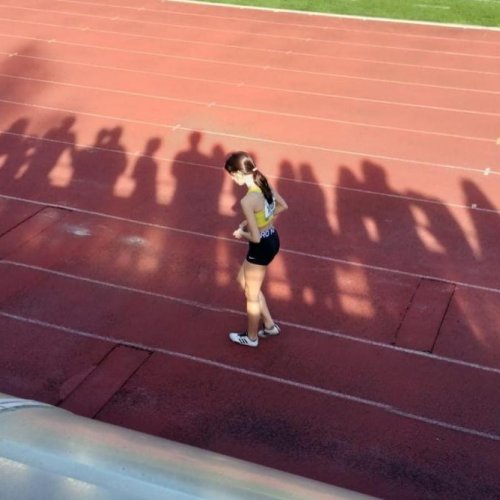 LAURA BENTO BATE RECORDE DISTRITAL