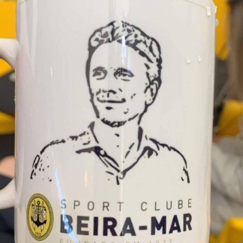 Não perca a Caneca Centenário personalizada!