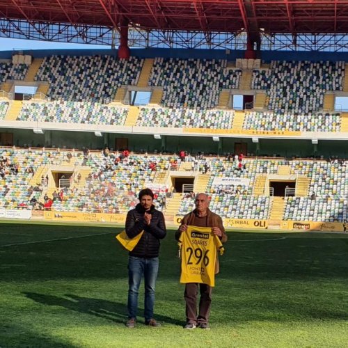 SOARES EMOCIONADO COM HOMENAGEM E LEMBRANÇA