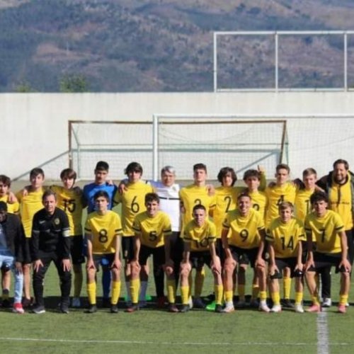 Sub-18 são Campeões Distritais da 2ª divisão (zona sul)!