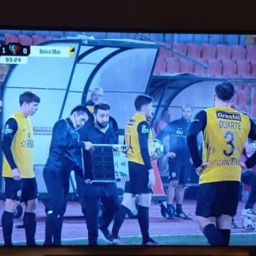 Tomás Rodrigues estreou-se pela equipa sénior 