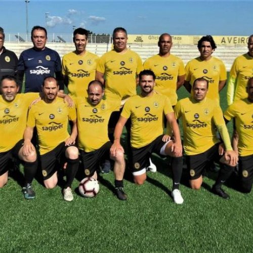 Veteranos somaram mais uma vitória e uma goleada