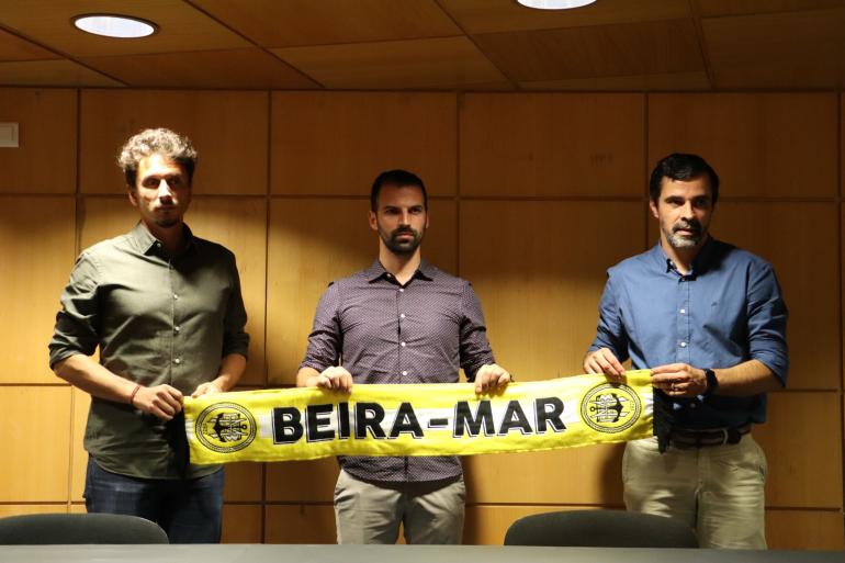 Confiança para uma "batalha dura"