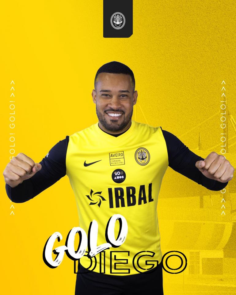 Empate justo em jogo dividido