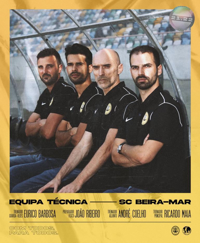 Equipa técnica ao trabalho