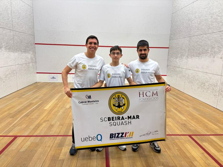 Hugo Cabral foi 2º no Algarve Squash Open