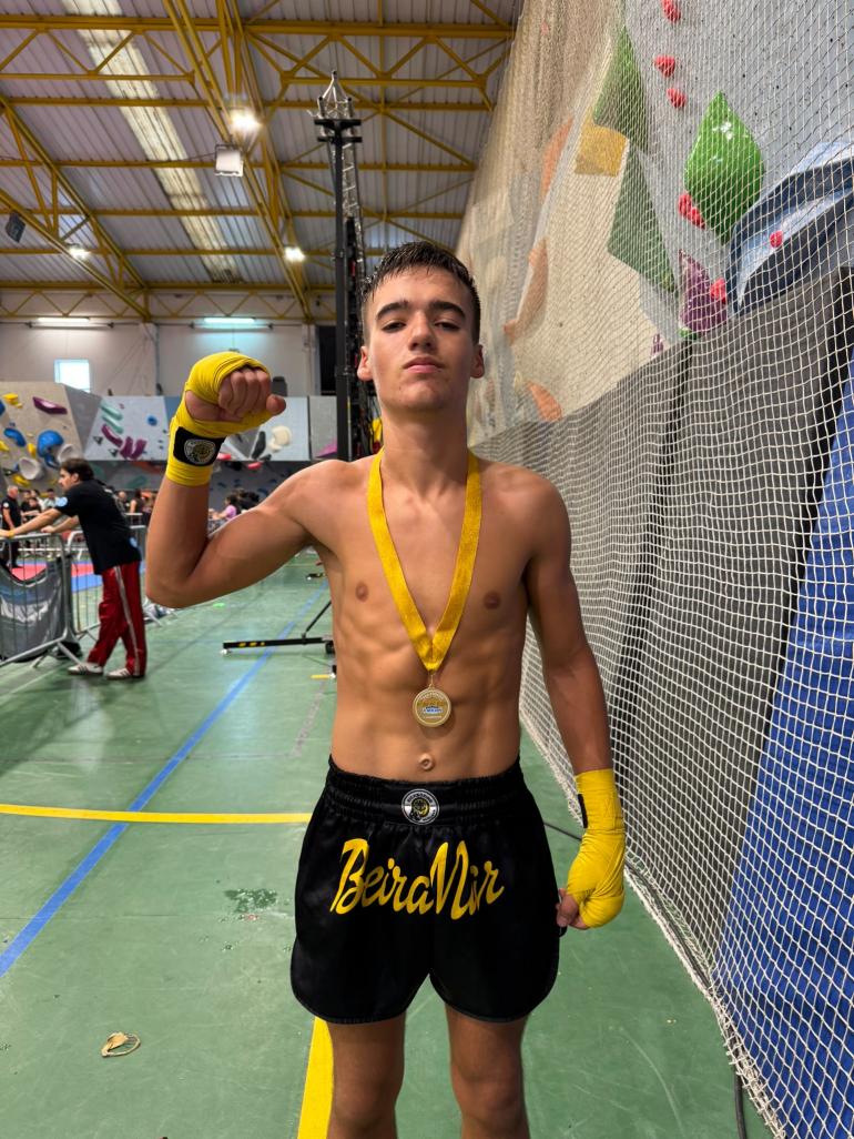 KICKBOXING: Rodrigo Matos é Campeão Nacional! 