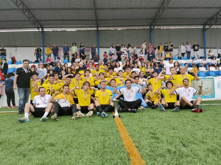 Sub-19 somam mais uma: a Supertaça Distrital!